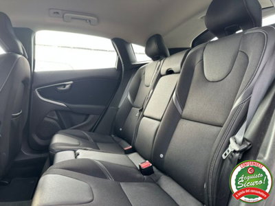 Volvo V40 D2 Geartronic Plus (16)