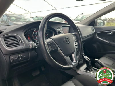 Volvo V40 D2 Geartronic Plus (4)