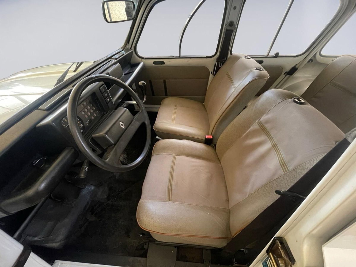 Renault 4 950 (6)