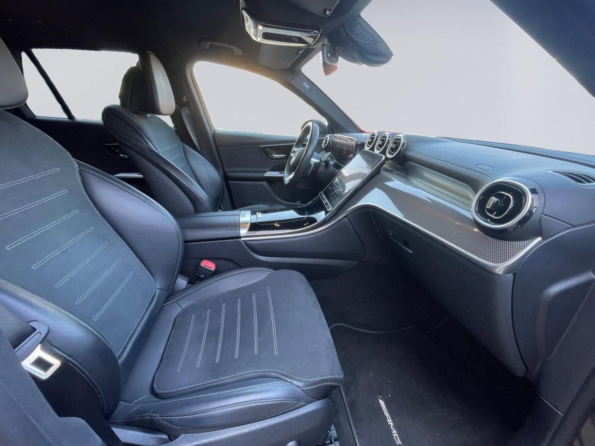 Mercedes-Benz GLC 220 d 4Matic Mild Hybrid AMG Premium Plus (10)