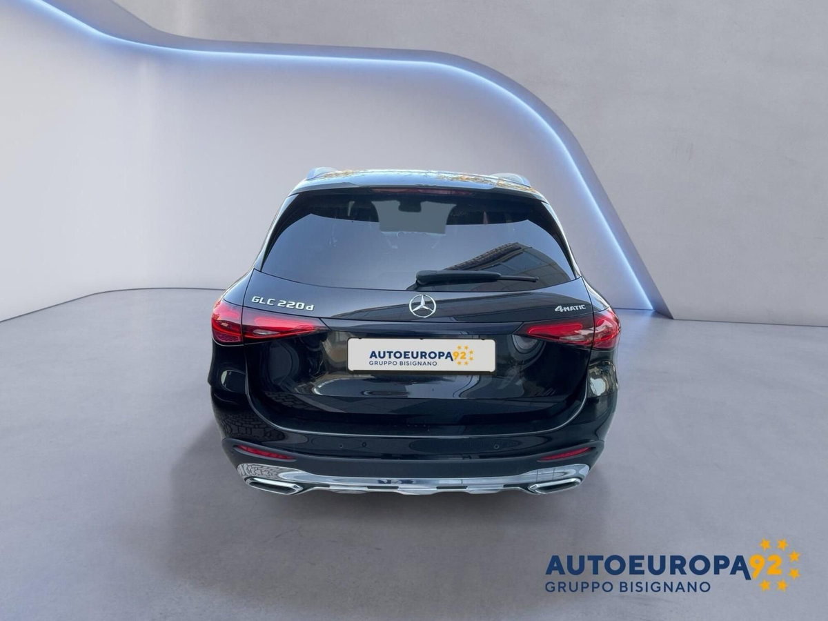 Mercedes-Benz GLC 220 d 4Matic Mild Hybrid AMG Premium Plus (4)