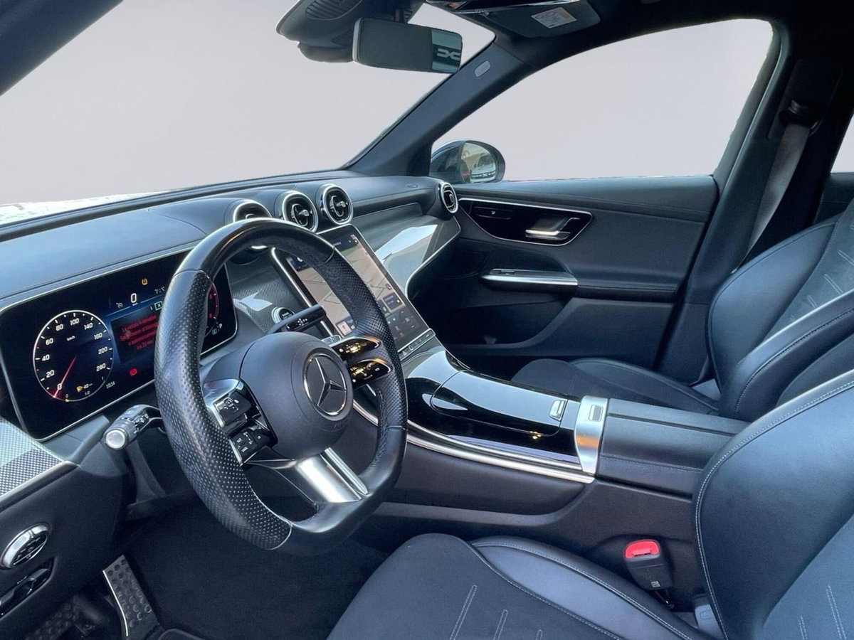 Mercedes-Benz GLC 220 d 4Matic Mild Hybrid AMG Premium Plus (9)