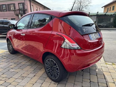 Lancia Ypsilon 1.0 FireFly 5 porte S&S Hybrid Ecochic Gold (17)