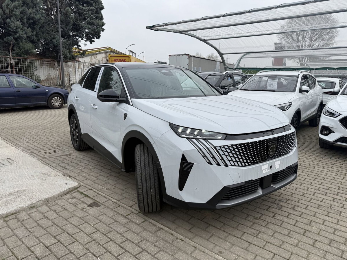 Peugeot 3008 73 kWh GT (4)