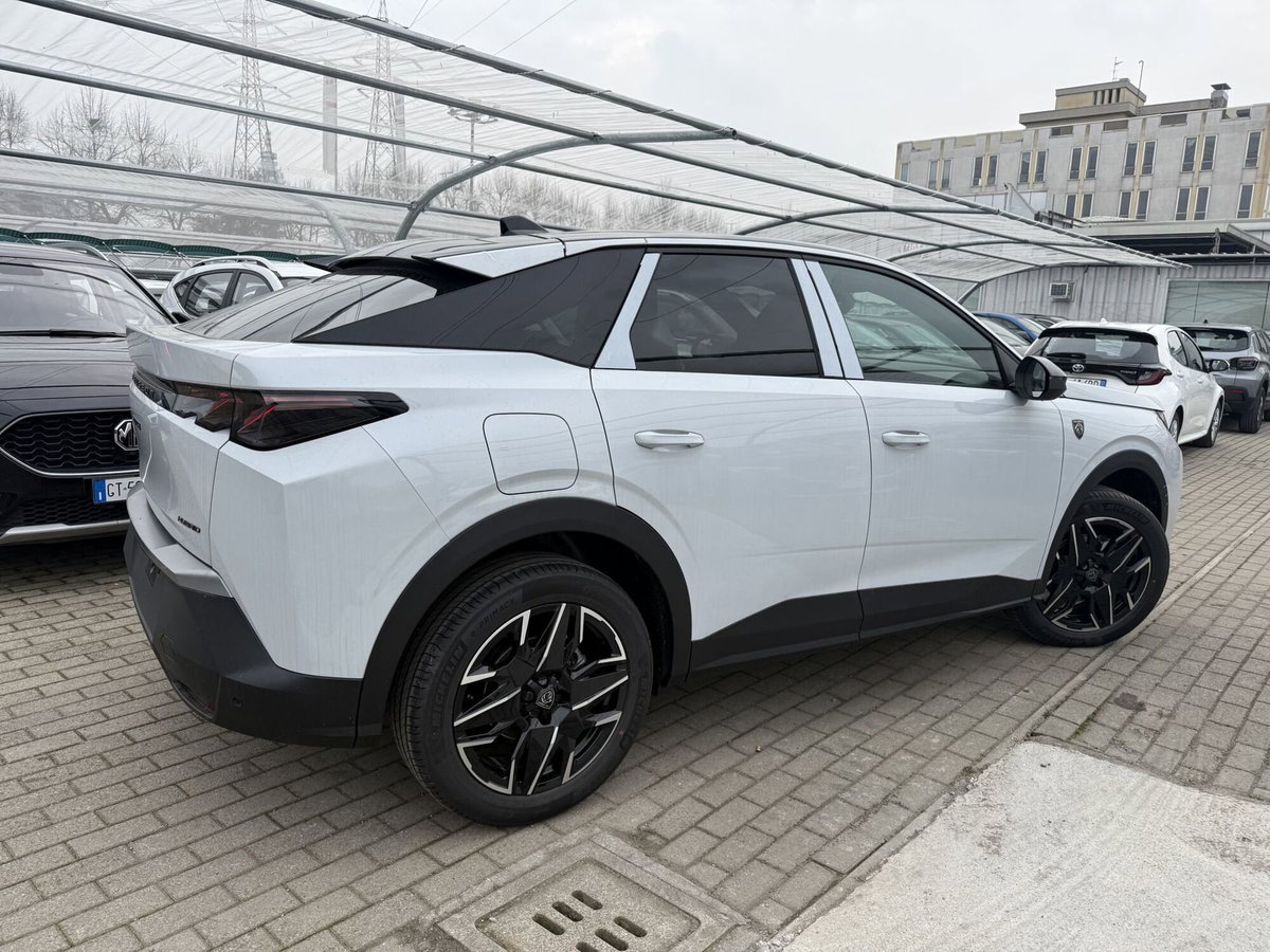 Peugeot 3008 73 kWh GT (5)