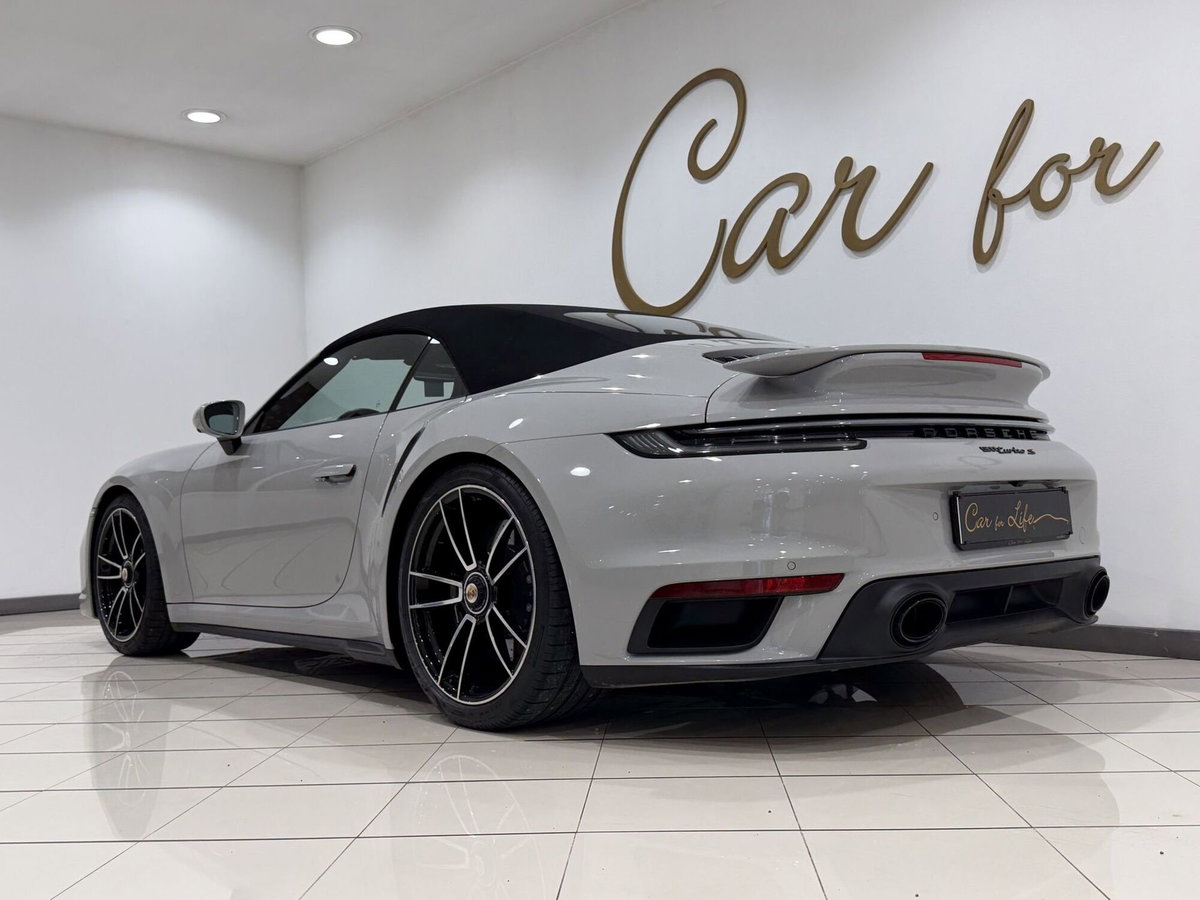 Porsche 911 Cabrio Cabrio 3.7 Turbo S auto (18)