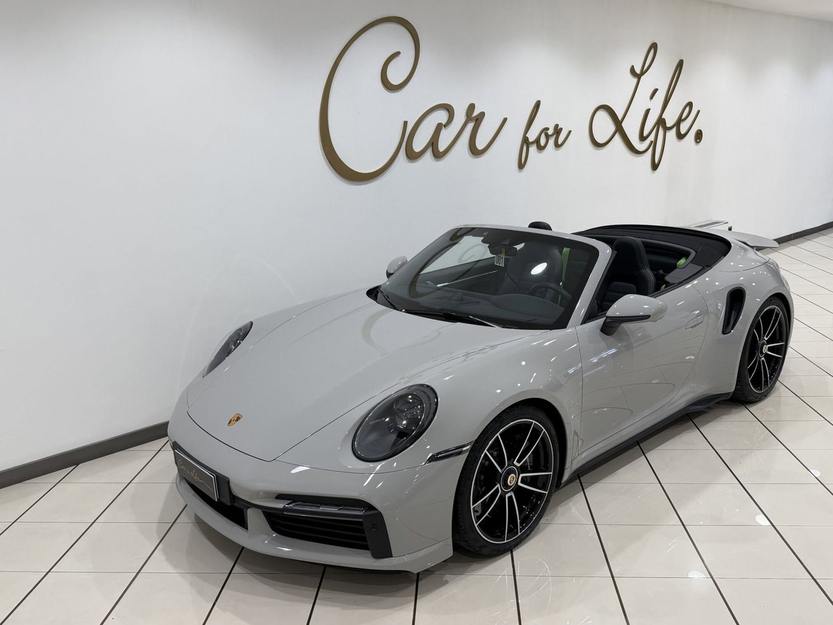 Porsche 911 Cabrio Cabrio 3.7 Turbo S auto (2)