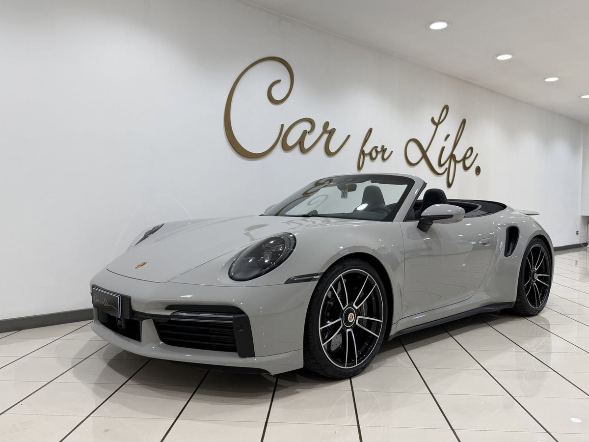 Porsche 911 Cabrio Cabrio 3.7 Turbo S auto (3)