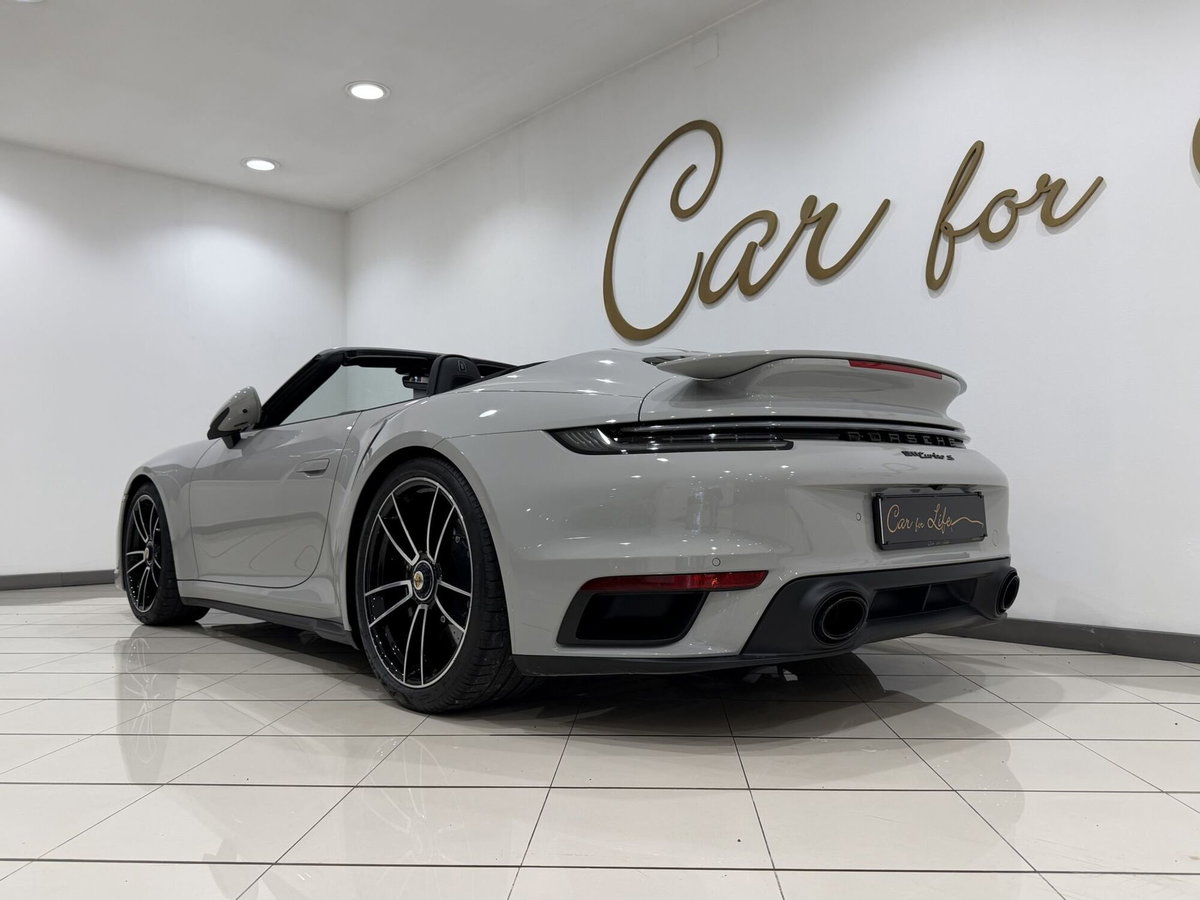 Porsche 911 Cabrio Cabrio 3.7 Turbo S auto (9)