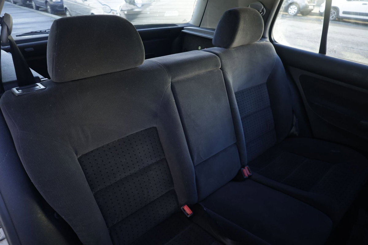 Volkswagen Golf 1.6 cat 5 porte Highline (12)