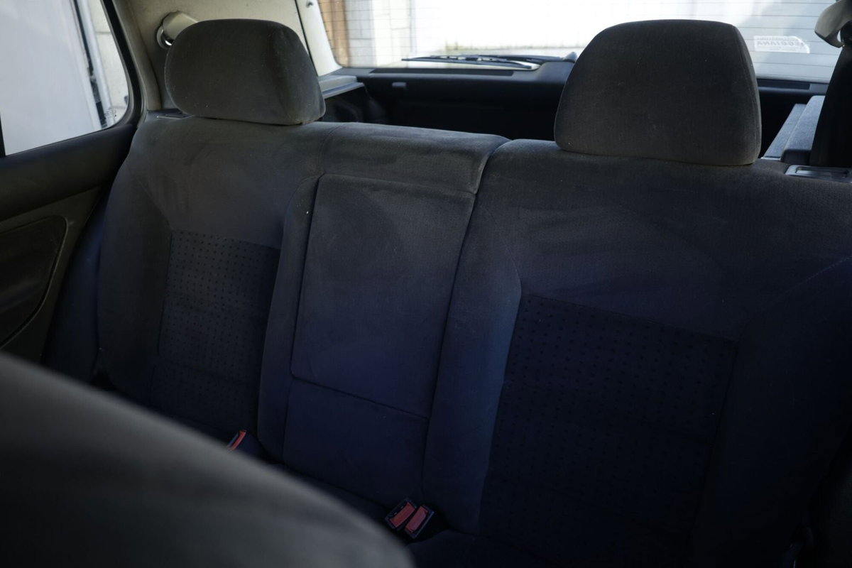 Volkswagen Golf 1.6 cat 5 porte Highline (3)