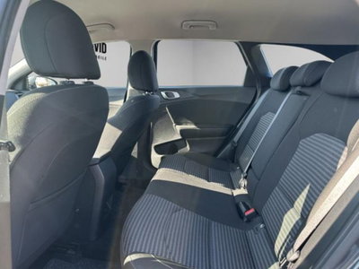 Kia Ceed Sport Wagon 1.6 CRDi 136 CV MHEV SW Business (13)