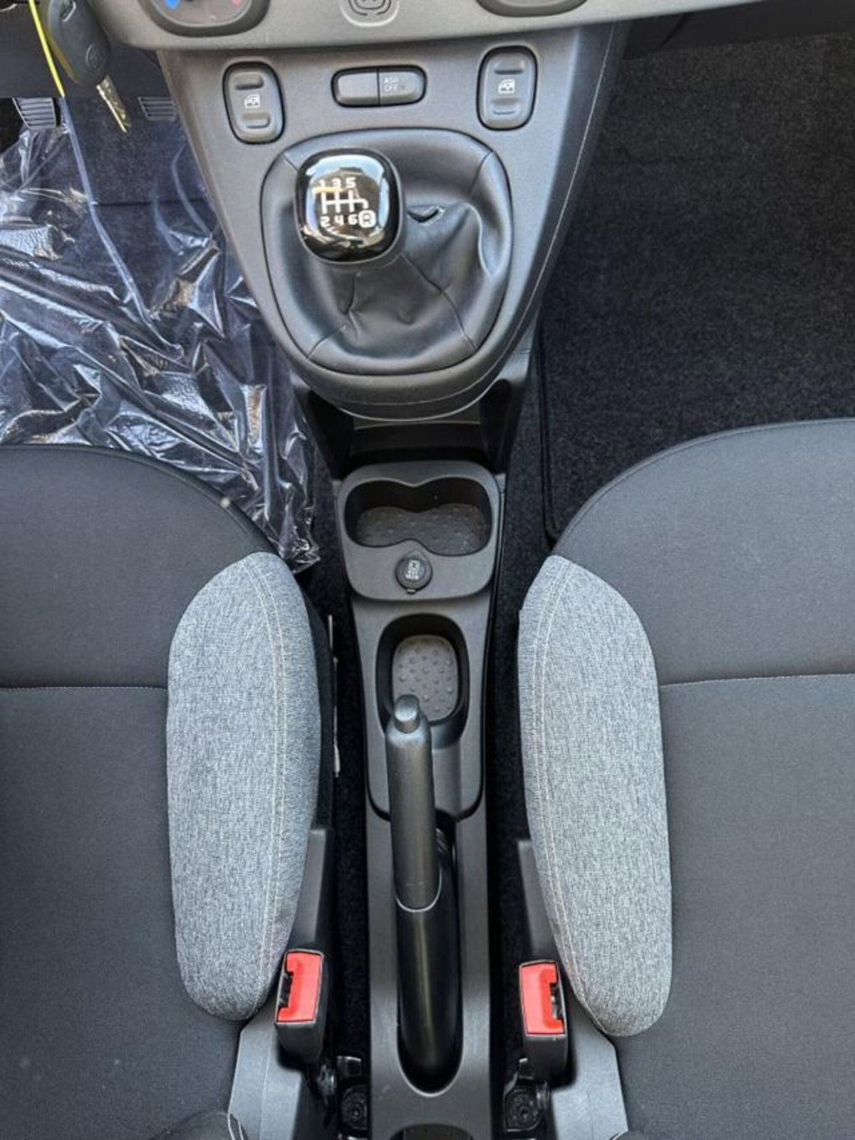 Fiat Panda 1.0 firefly hybrid s&s 70cv 5p.ti (10)