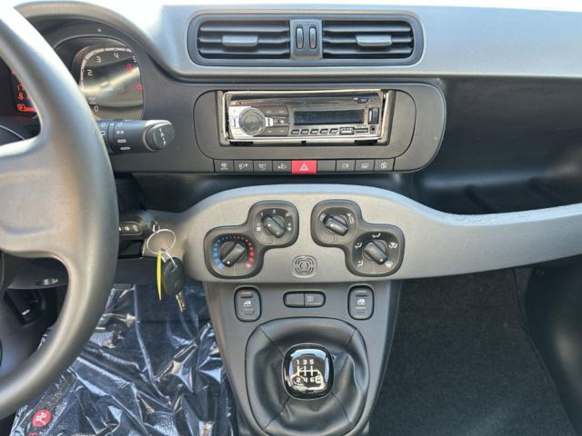 Fiat Panda 1.0 firefly hybrid s&s 70cv 5p.ti (9)