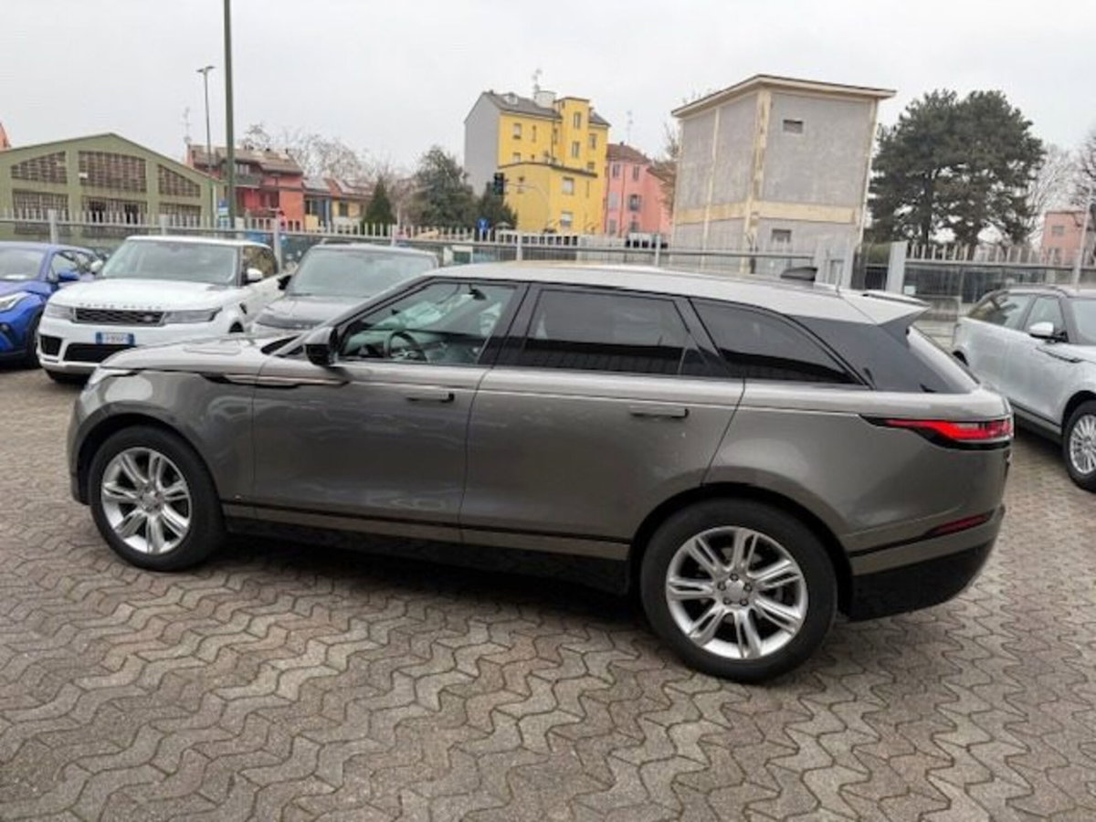 Land Rover Range Rover Velar 3.0D l6 300 CV R-Dynamic S (9)