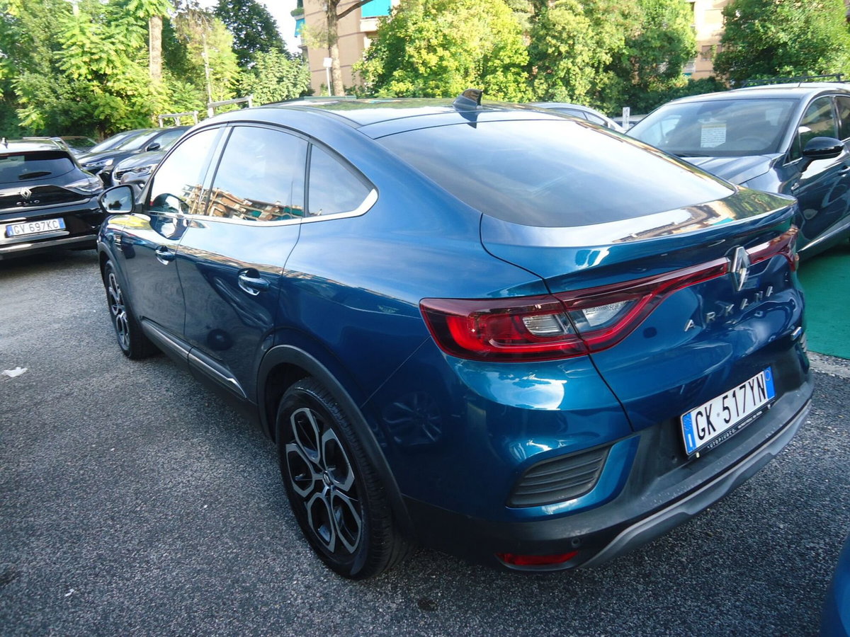 Renault Arkana Hybrid E-Tech 145 CV Techno (4)