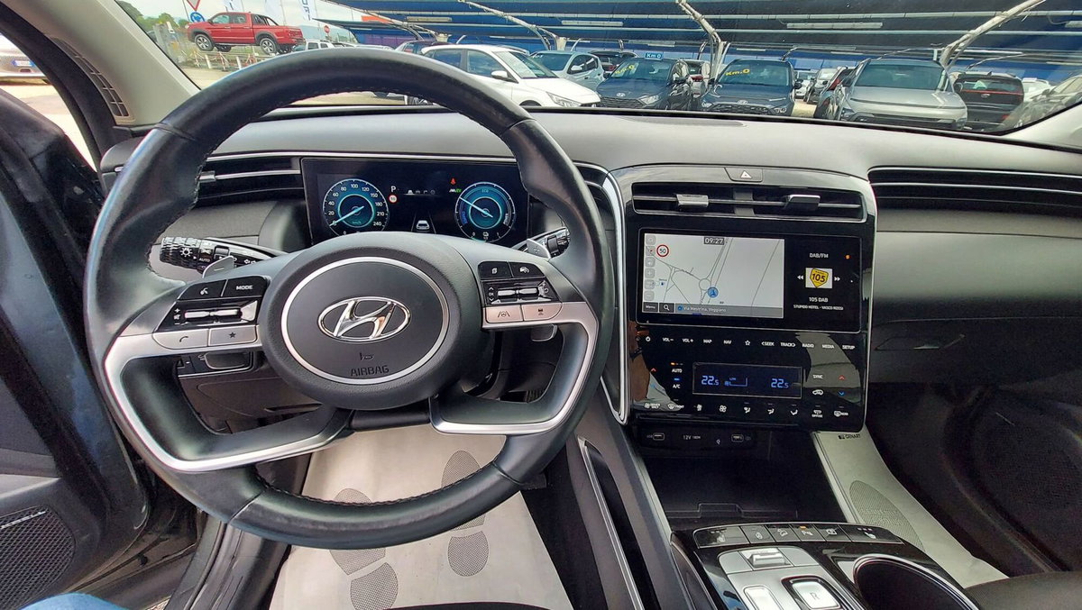 Hyundai Tucson 1.6 hev NLine + 2wd auto (18)