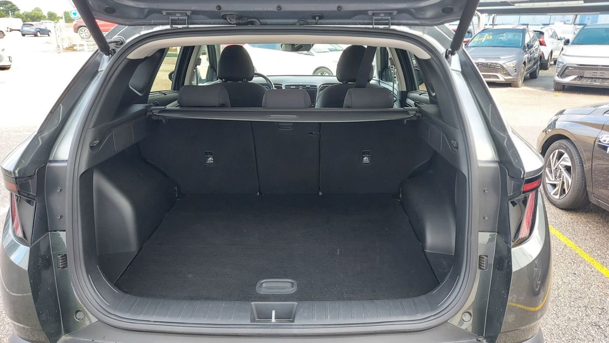Hyundai Tucson 1.6 hev NLine + 2wd auto (6)