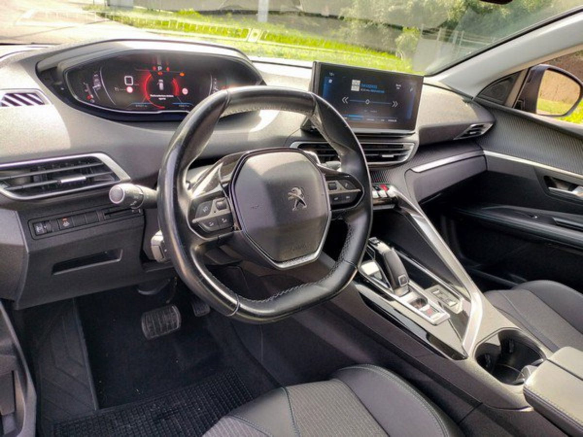 Peugeot 3008 BlueHDi 130 S&S EAT8 Allure (14)