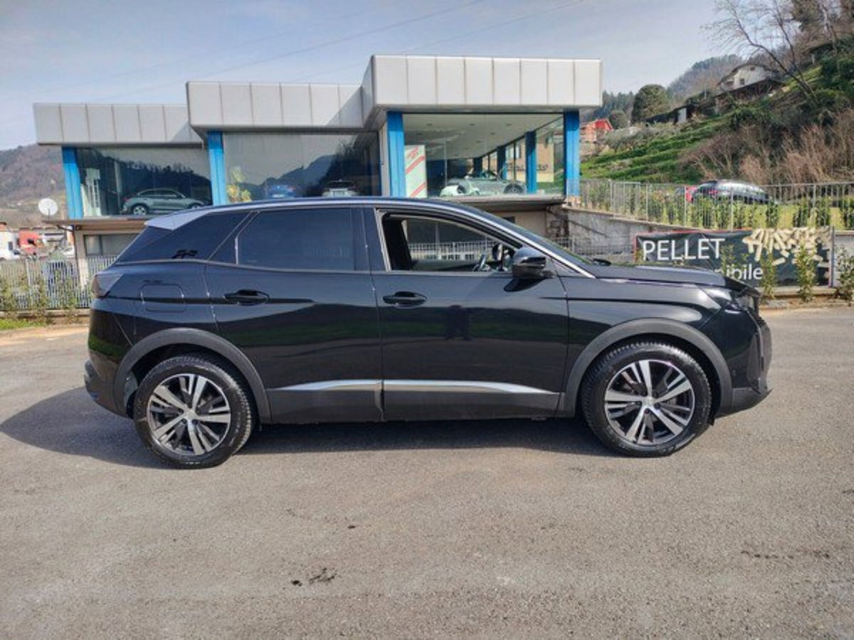 Peugeot 3008 BlueHDi 130 S&S EAT8 Allure (4)