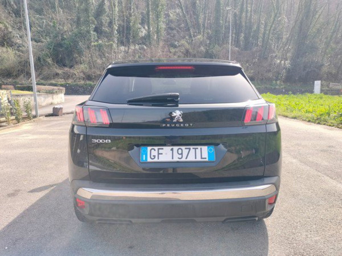 Peugeot 3008 BlueHDi 130 S&S EAT8 Allure (7)