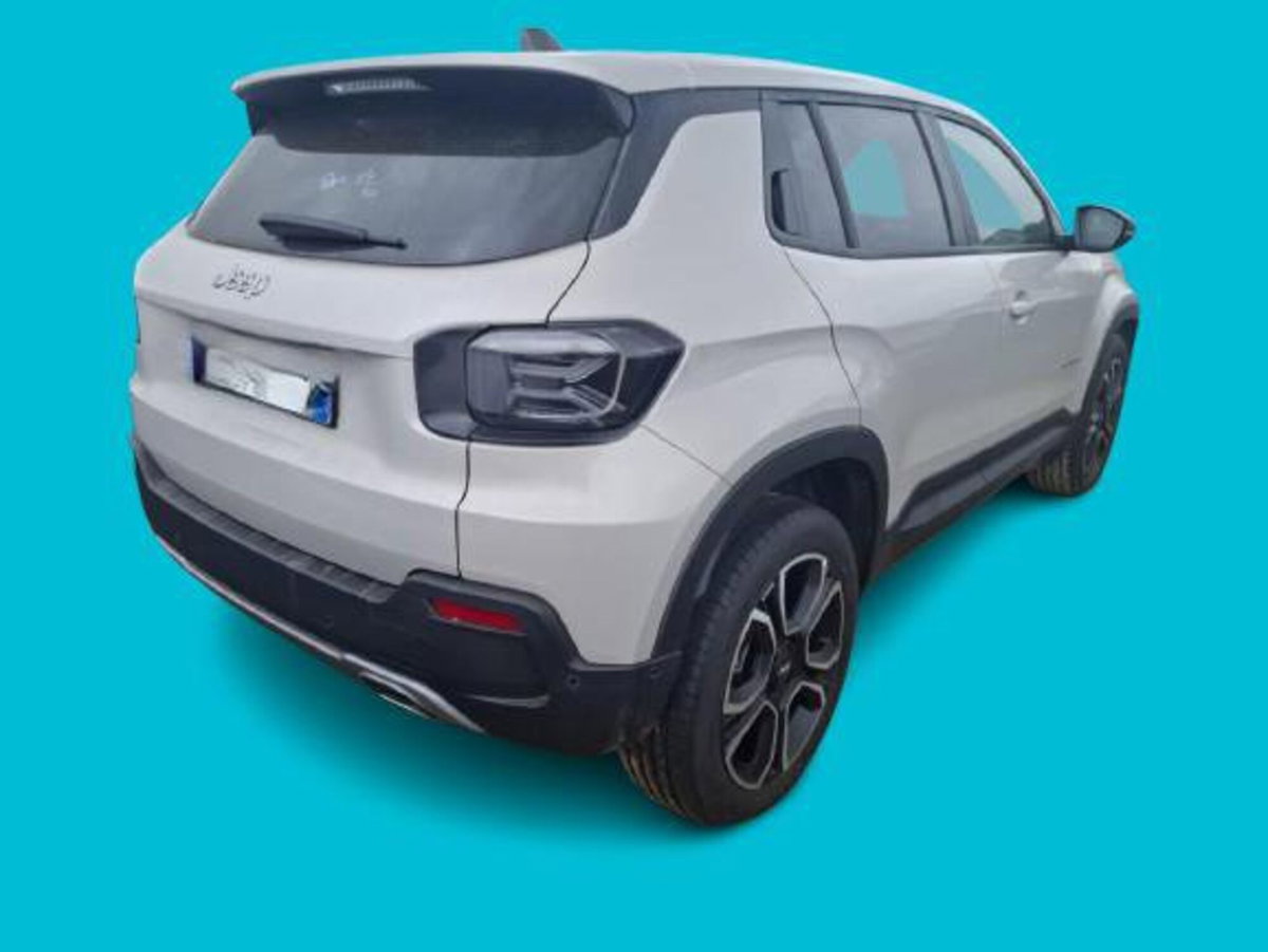 Jeep Avenger 1.2 turbo Summit fwd 100cv (3)