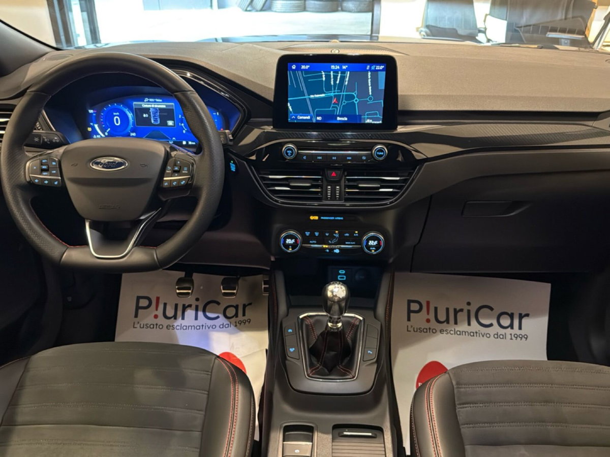 Ford Kuga 1.5 ecoboost ST-Line X 2wd 150cv (4)