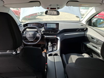 Peugeot 5008 BlueHDi 130 S&S EAT8 Allure (15)