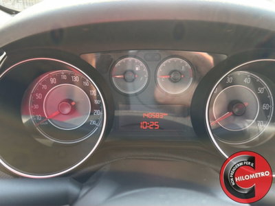 Fiat Punto 1.4 8V 5 porte Natural Power Street (16)