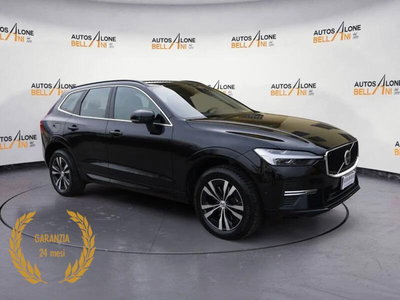 Volvo XC60 B4 (d) AWD Geartronic Momentum Pro usata