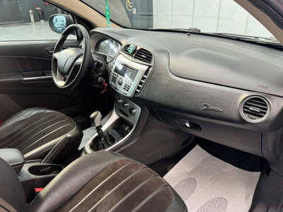 Lancia Delta 1.6 MJT DPF Platino (6)