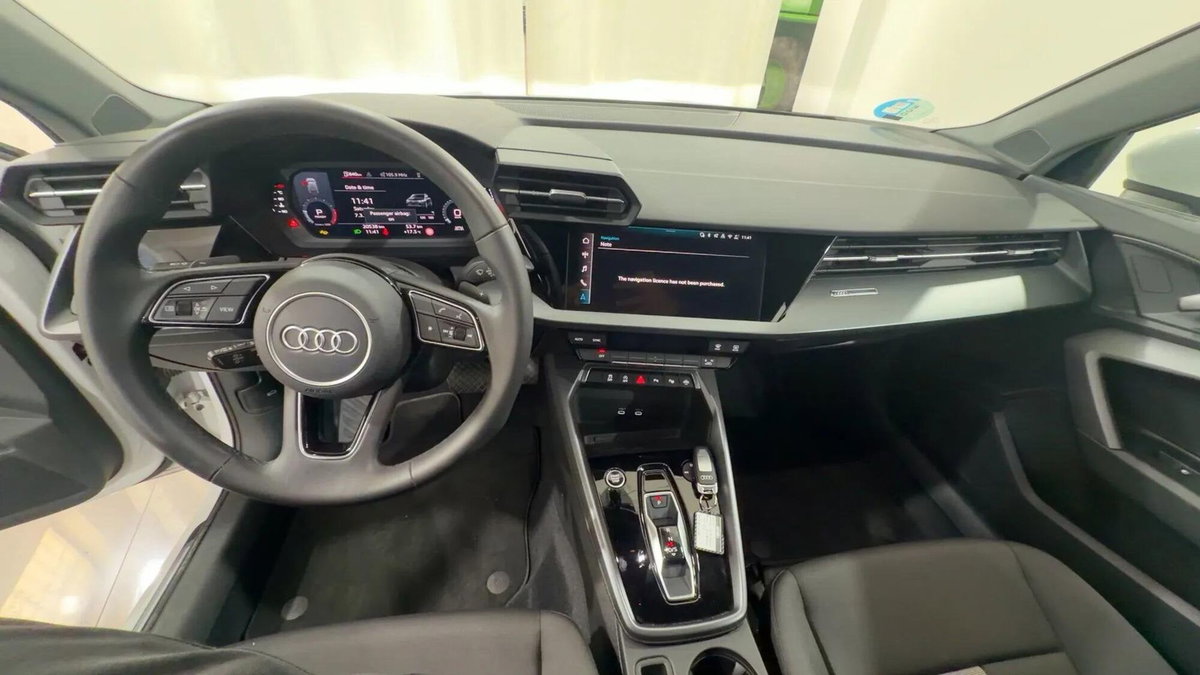 Audi A3 Sedan 35 TFSI S tronic Business Advanced (7)