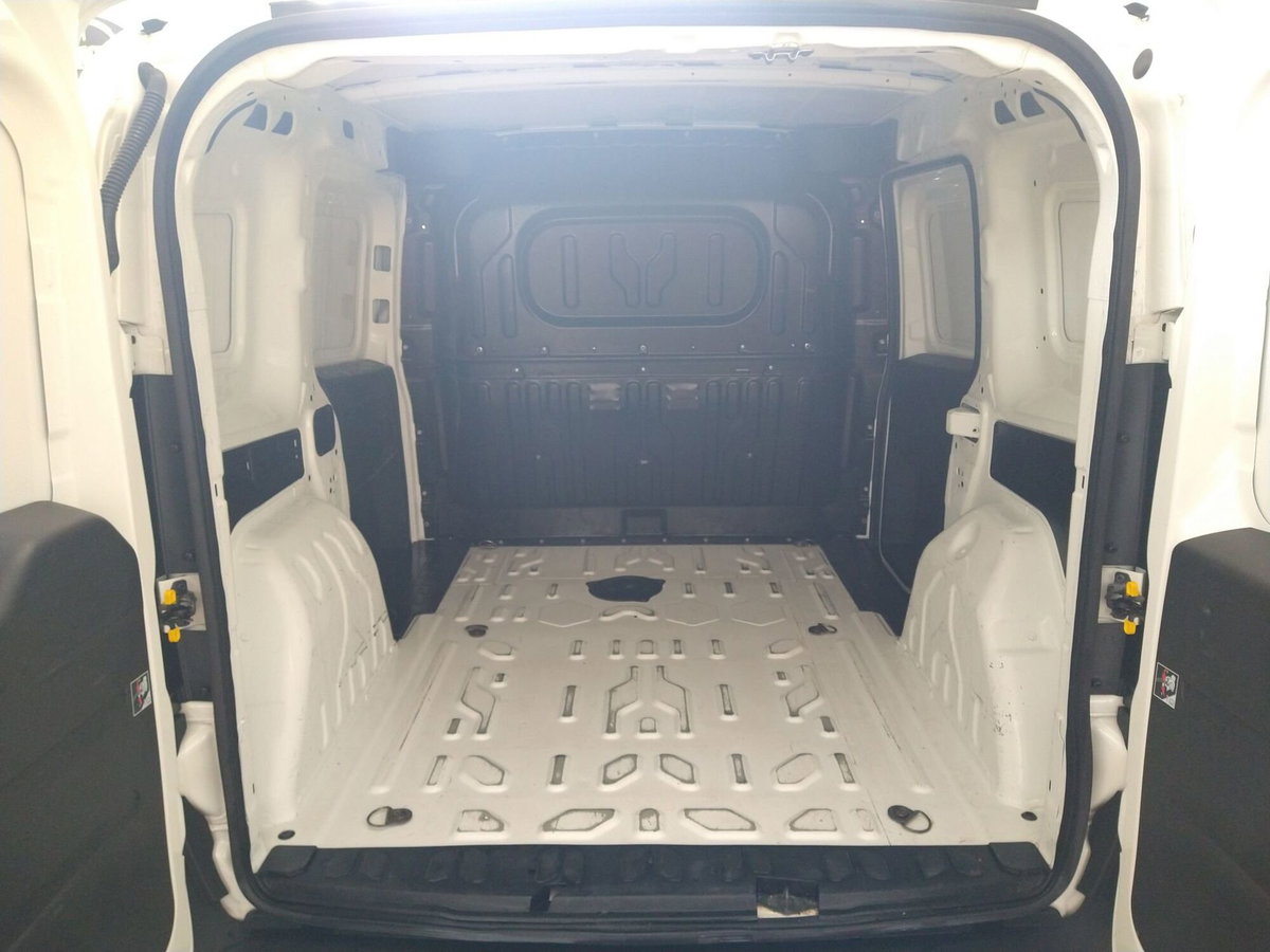 Fiat Doblò Furgone cargo 1.3 mjt 95cv CH1 Business S&S (10)