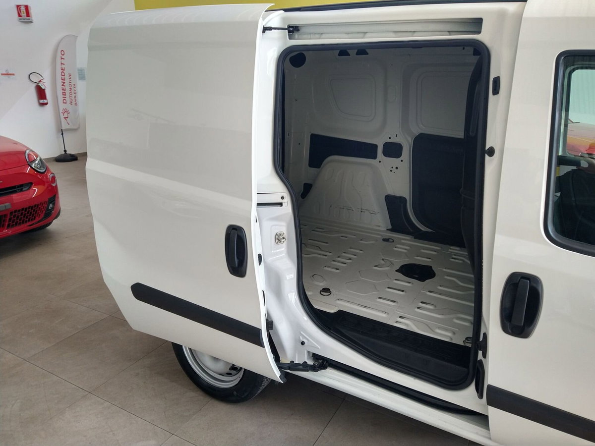 Fiat Doblò Furgone cargo 1.3 mjt 95cv CH1 Business S&S (9)
