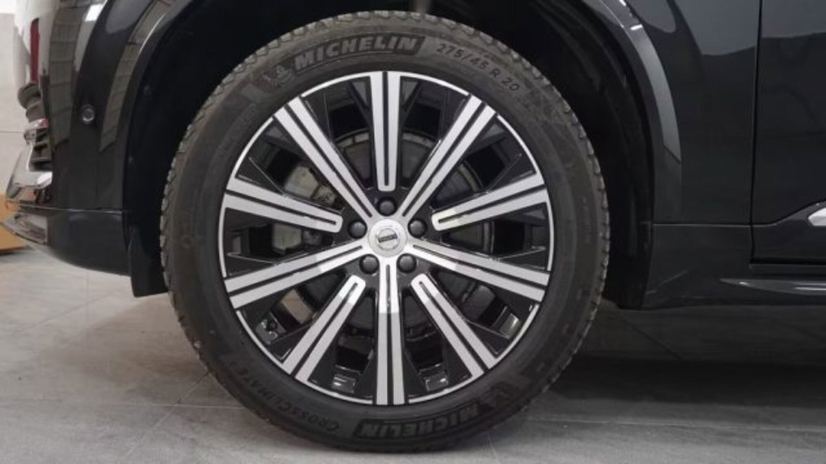 Volvo XC90 B5 (d) AWD automatico Plus Bright (10)