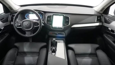 Volvo XC90 B5 (d) AWD automatico Plus Bright (12)