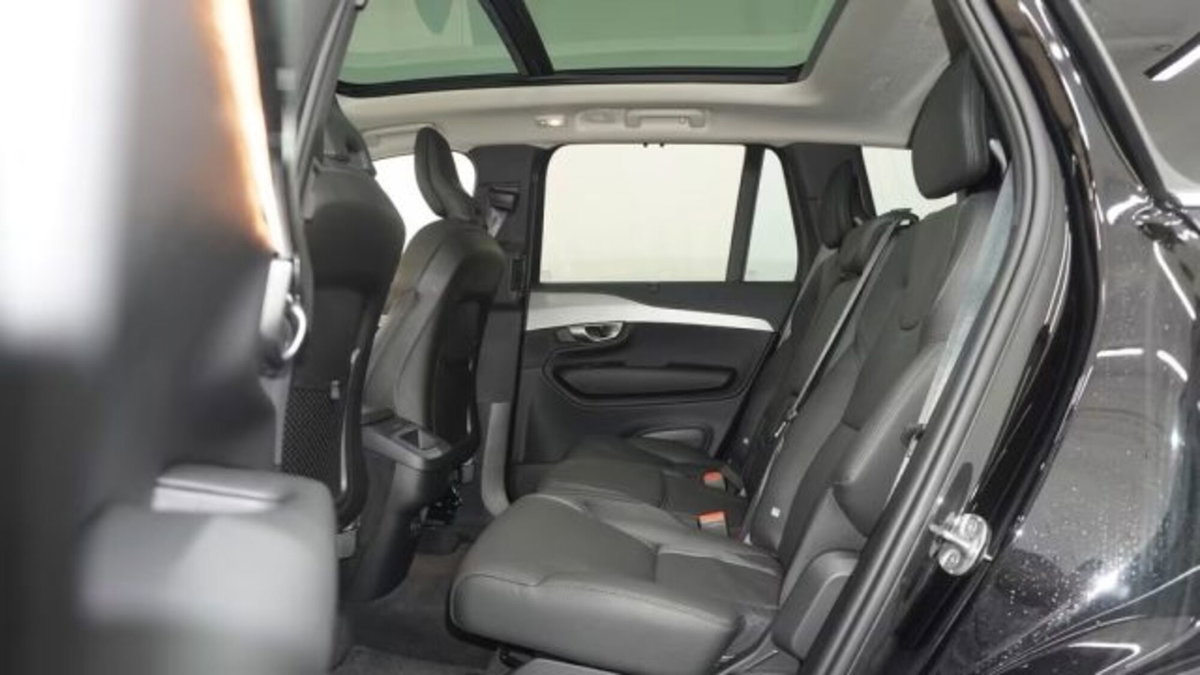 Volvo XC90 B5 (d) AWD automatico Plus Bright (13)