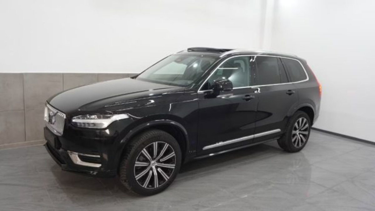 Volvo XC90 B5 (d) AWD automatico Plus Bright (3)