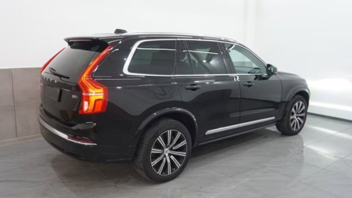 Volvo XC90 B5 (d) AWD automatico Plus Bright (8)