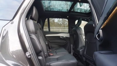Volvo XC90 B5 (d) AWD automatico Plus Dark (15)