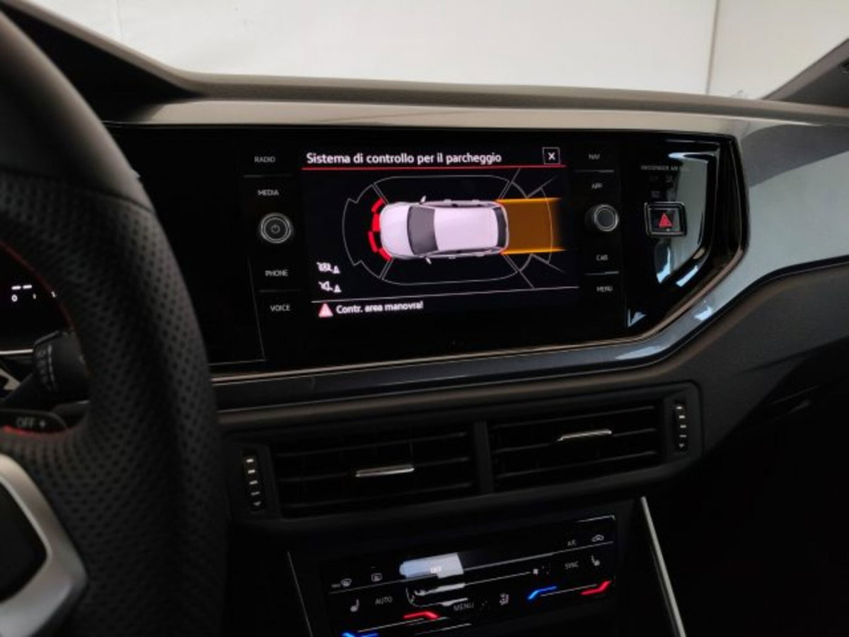 Volkswagen Polo 2.0 tsi GTI dsg (10)