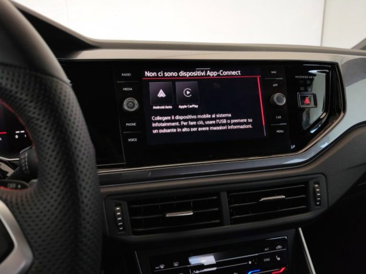 Volkswagen Polo 2.0 tsi GTI dsg (12)