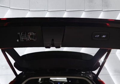 Volvo XC90 B5 (d) AWD automatico Plus Dark (15)