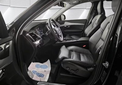 Volvo XC90 B5 (d) AWD automatico Plus Dark (5)