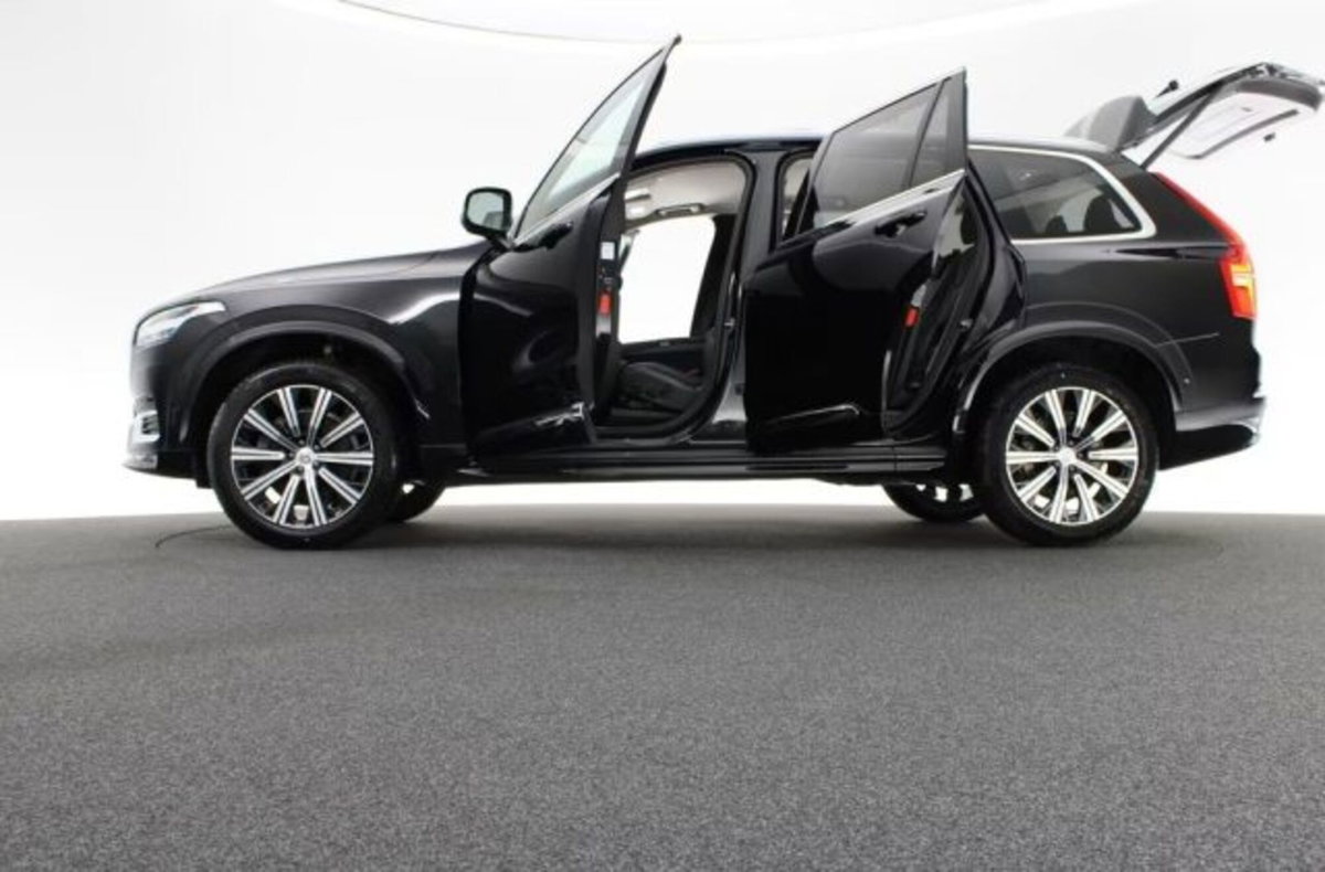 Volvo XC90 B5 (d) AWD automatico Plus Bright (15)