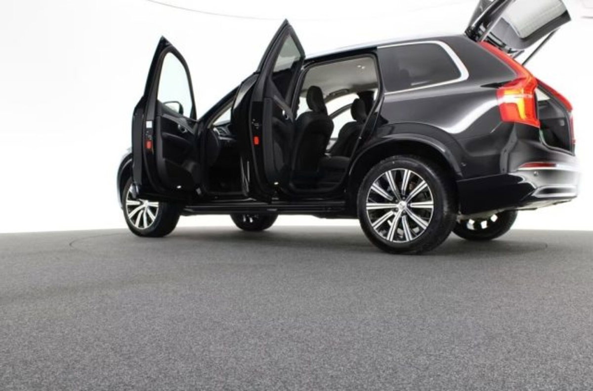 Volvo XC90 B5 (d) AWD automatico Plus Bright (16)