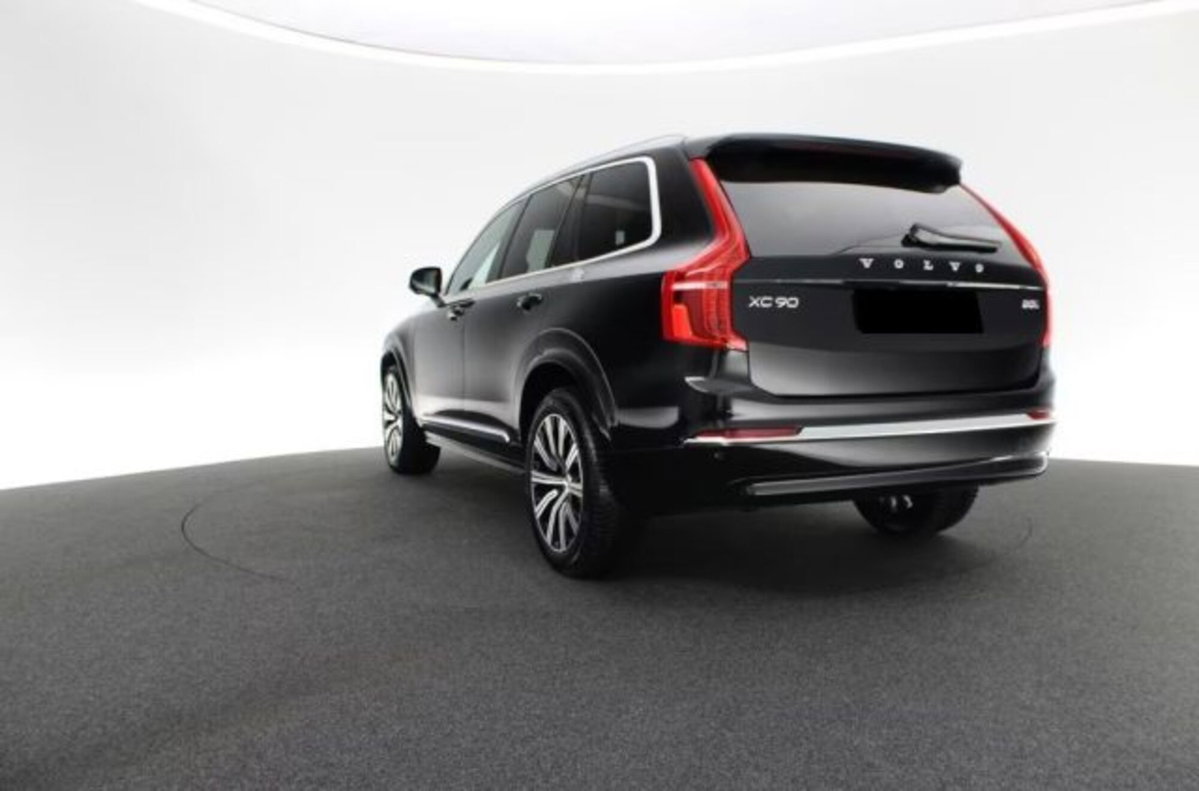 Volvo XC90 B5 (d) AWD automatico Plus Bright (3)