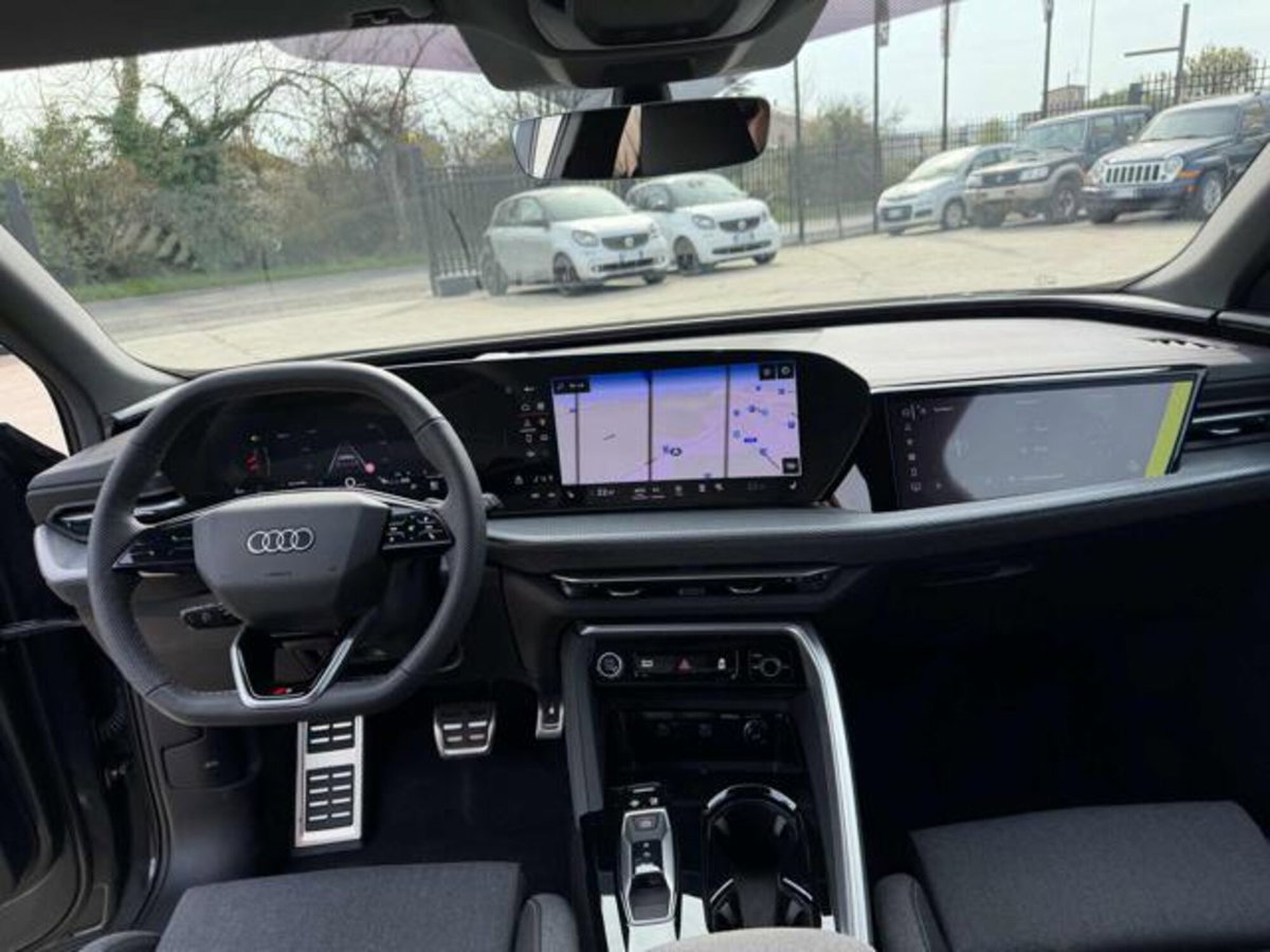 Audi Q5 Sportback 40 2.0 tdi mhev 12V S line Plus quattro s-tronic (14)