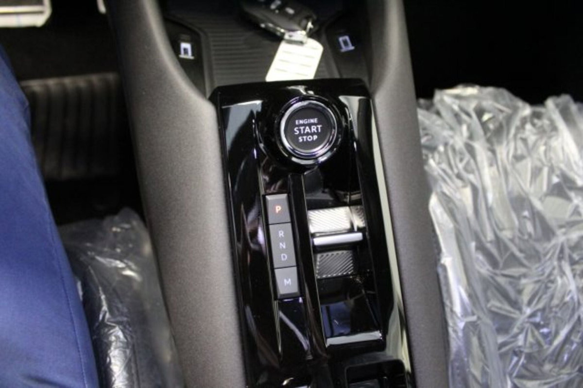 Alfa Romeo Junior 1.2 ibrida 145cv edct6 (16)