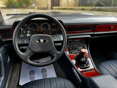 Jaguar XJ6 3.2 cat (13)